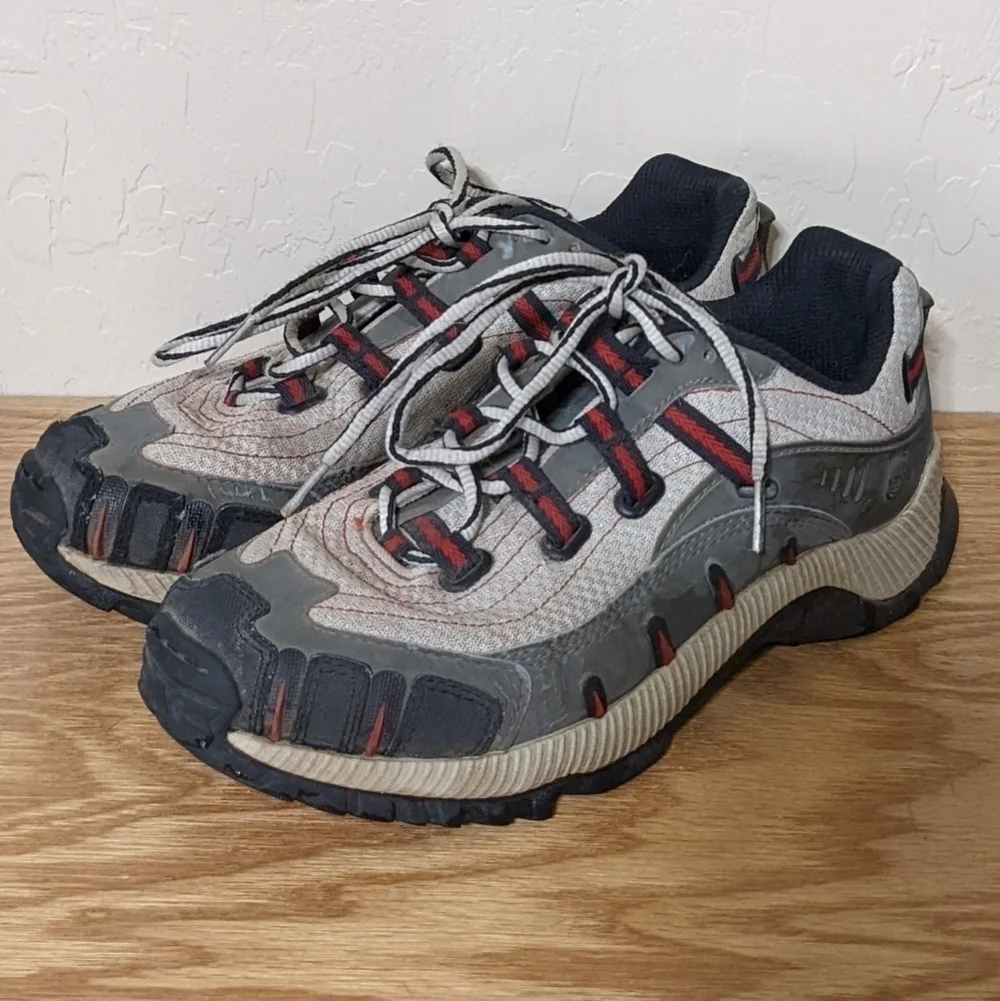 Teva Hiking Shoes - Picture 2 of 9
